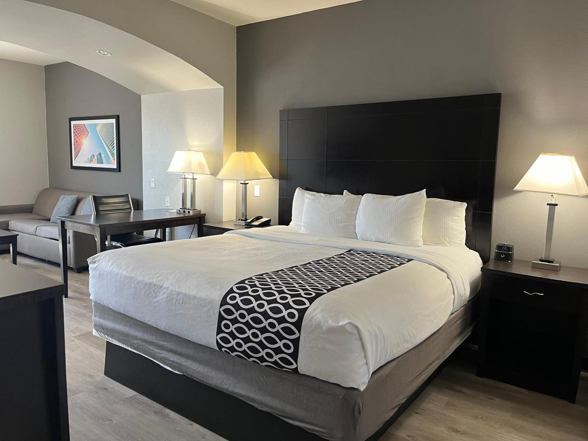 La Quinta By Wyndham Houston Energy Corridor Hotell Exteriör bild