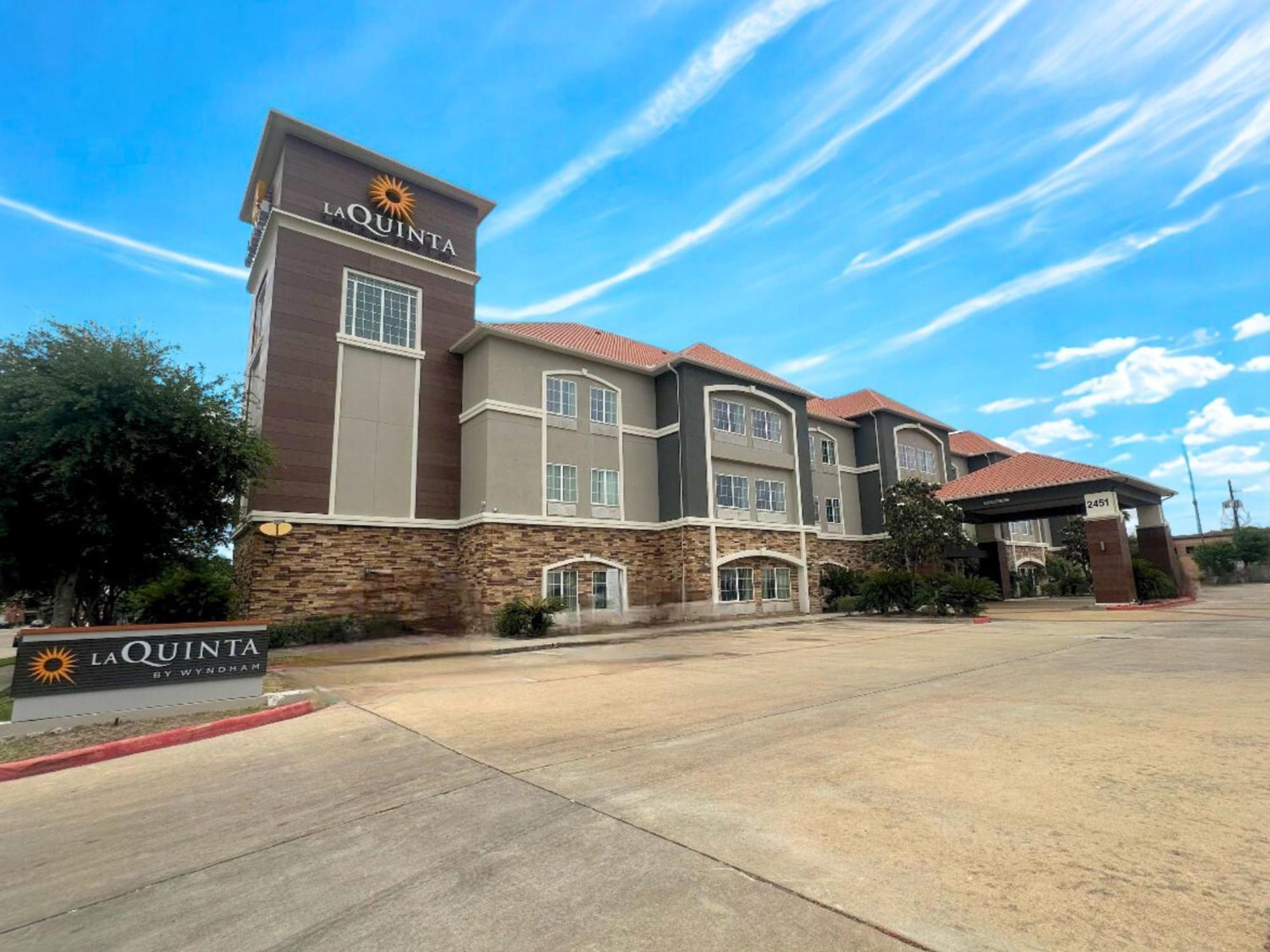 La Quinta By Wyndham Houston Energy Corridor Hotell Exteriör bild