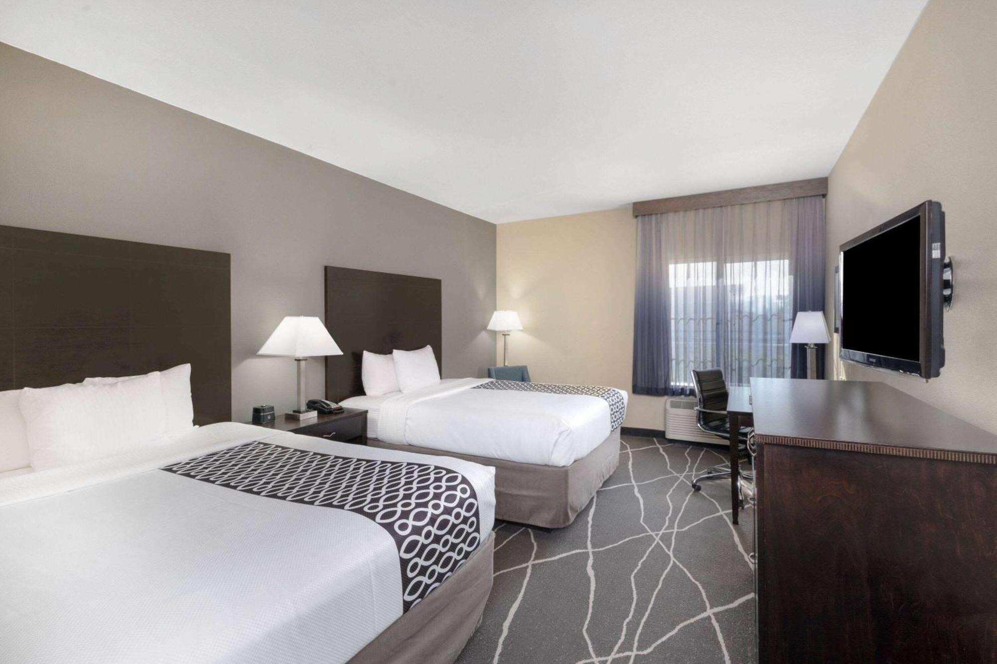 La Quinta By Wyndham Houston Energy Corridor Hotell Exteriör bild
